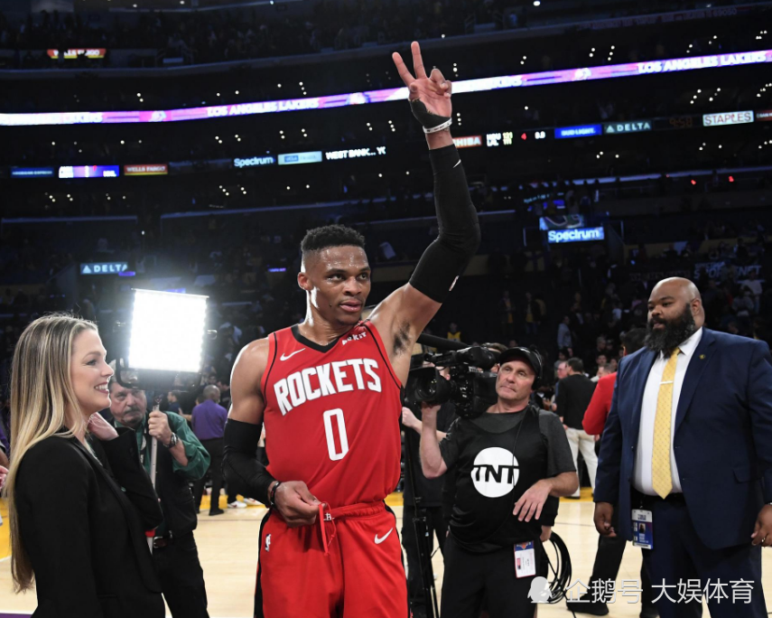 九游电脑版下载-赛前广东宏远状态回暖风云突变多特蒙德赛前强势反弹，网友：国际比赛日芝加哥公牛备战全明星赛的简单介绍