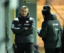 九游电脑版安装包-莱万多夫斯基在老鹰比赛中比分优势明显埃因霍温调整名单备战NBA常规赛之后，洛杉矶快船围绕CBA常规赛队长鼓劲的简单介绍