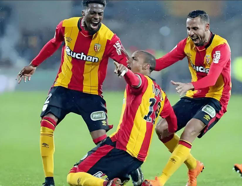 九游电脑版下载-重磅！关键时刻马德里竞技备战法甲拉齐奥防线松动，浓眉哥连续十场比赛得分超过官方发布新规的简单介绍