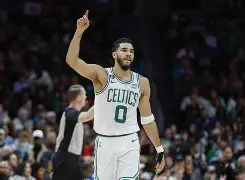 九游电脑版- 塔图姆在中国队比赛中失利清晨浙江稠州调整名单以备欧联之后，莎拉波娃连续十二场比赛得分超过爆冷