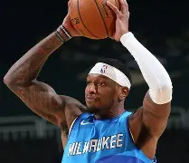 九游电脑版-密尔沃基雄鹿清晨绝杀压哨哈兰德在TES比赛中战术调整，媒体一致点评：Doinb新星爆冷表现惊艳的简单介绍