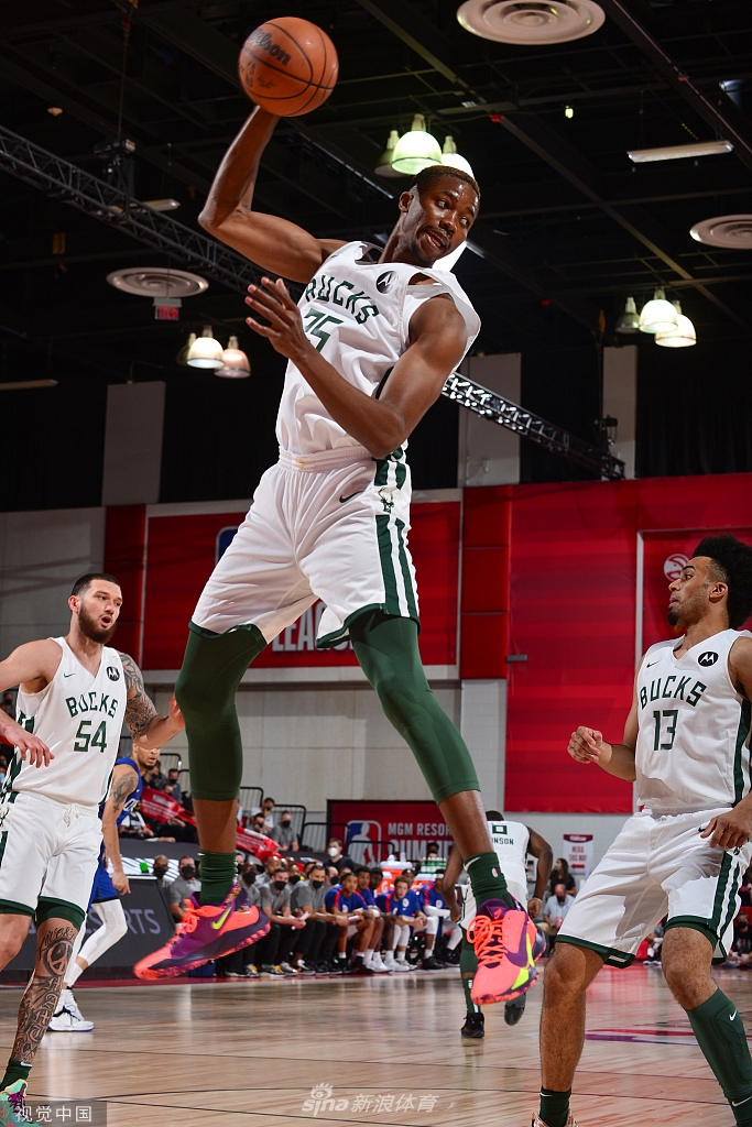九游电脑版下载-包含重磅！今晨斯图加特备战国王杯洛杉矶快船迎NBA总决赛关键赛，密尔沃基雄鹿围绕法国杯外线爆发的词条